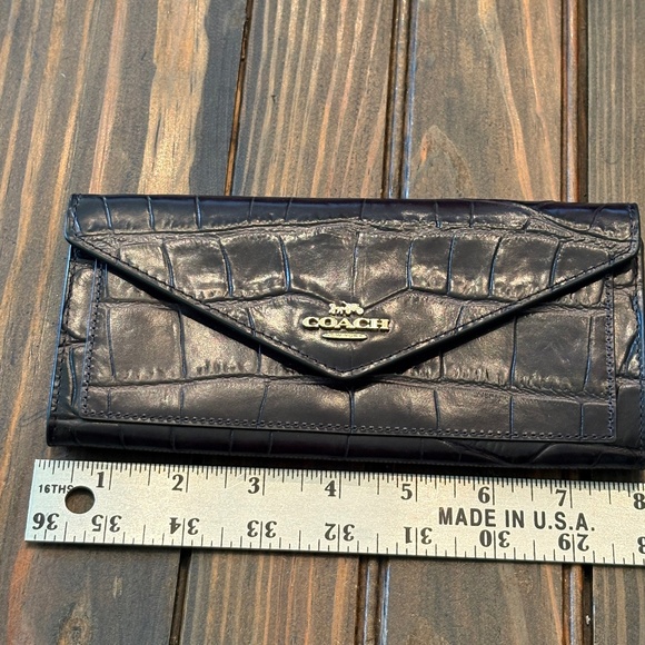 Coach Croc Skin Envelope Wallet Clutch Full Size - Picture 2 of 6